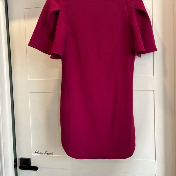 Trina Turk madame butterfly shift magenta Dress size 4 - Picture 2 of 4